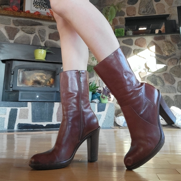 Tommy Hilfiger Brown Leather Boots - Picture 1 of 8